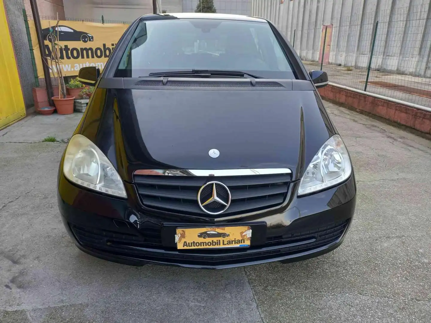 Mercedes-Benz A 160 BlueEFFICIENCY Special Edition NEOPATENTATI Nero - 2
