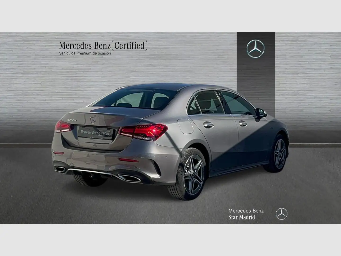Mercedes-Benz A 250 Sedán e Gris - 2