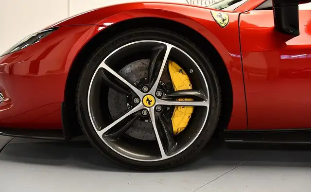 Ferrari 296 view 8