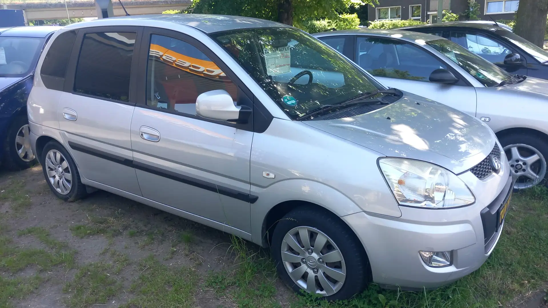 Hyundai Matrix LPG-Gasanl., Sitzhzg., Klima, AHK, eFH, 1 J. Gar. Silber - 2