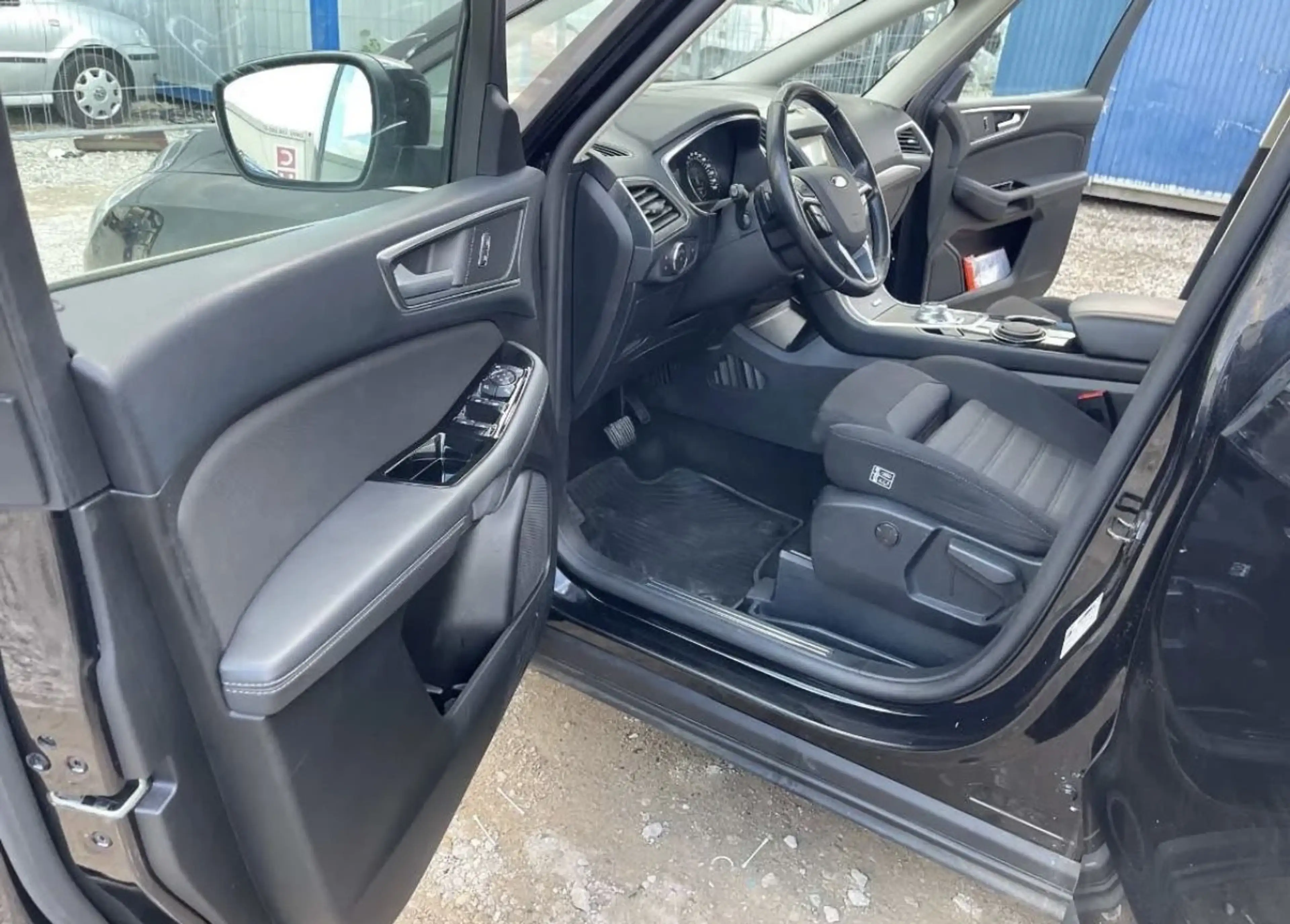 Ford Galaxy 2,0 EcoBlue SCR AWD Titanium Aut. — photo 14