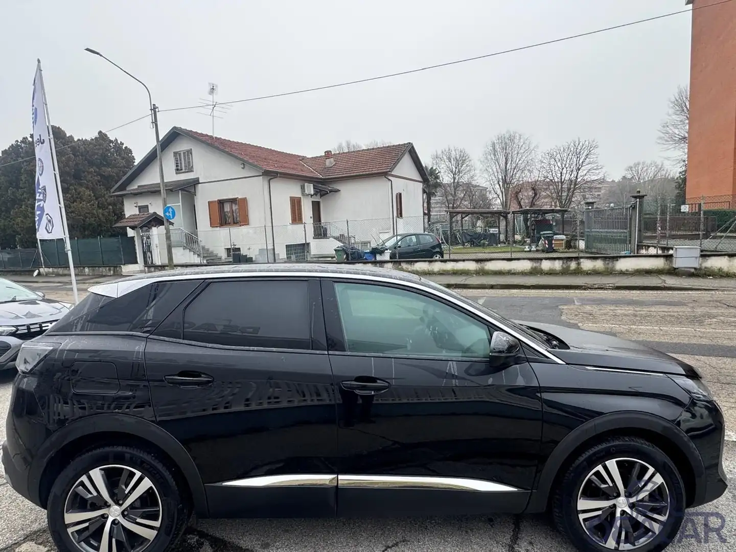 Peugeot 3008 3008 BlueHDi 130 S&S EAT8 Allure Schwarz - 2