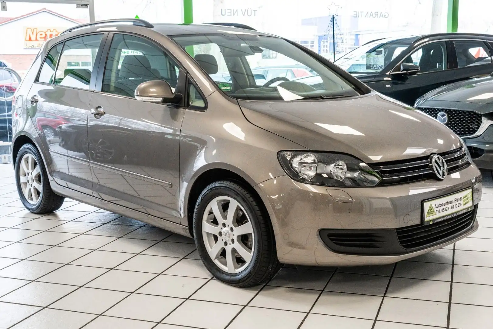 Volkswagen Golf Plus VI 1.4 Benzin Comfortline 122 PS Braun - 2