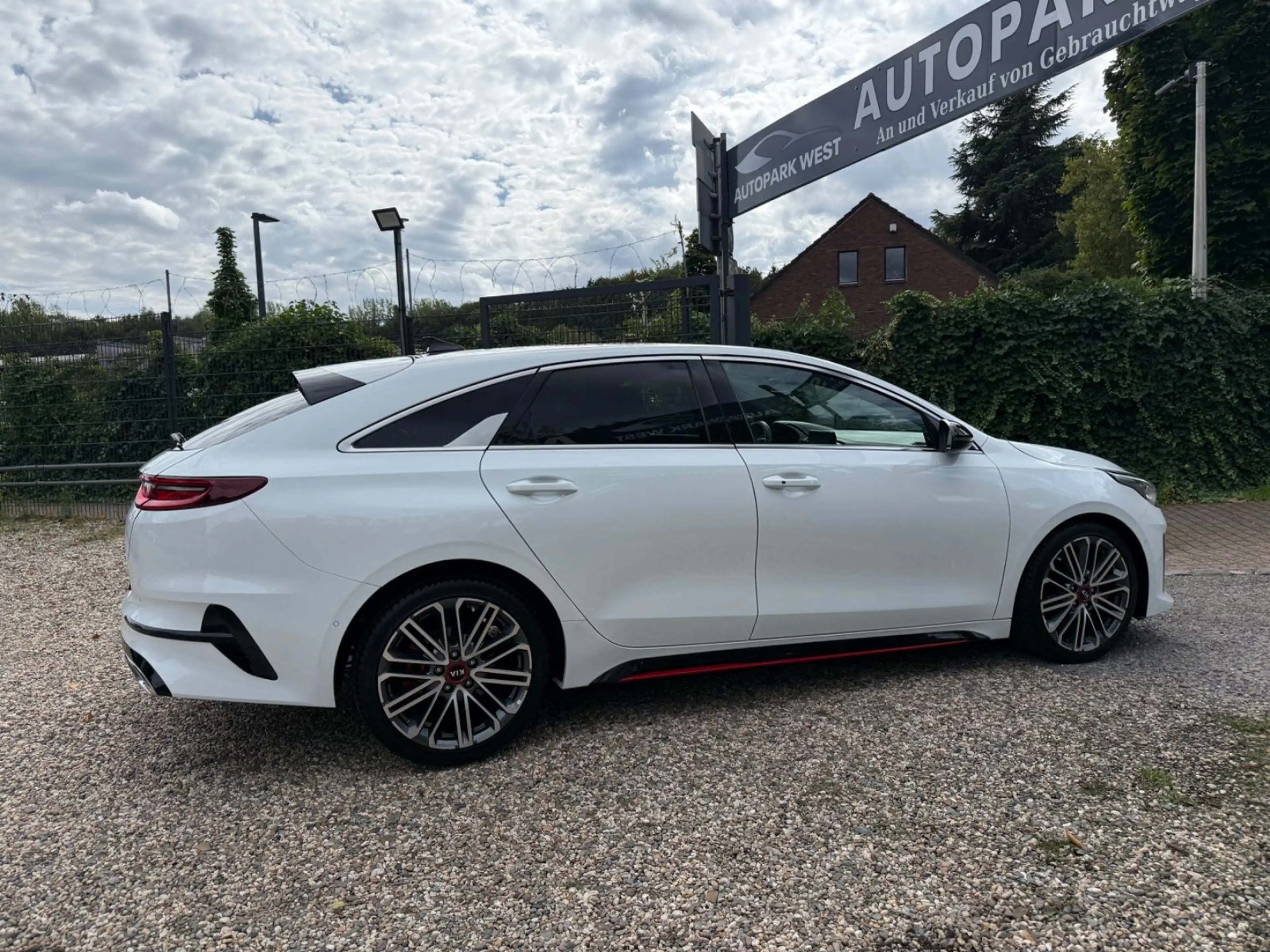 Kia ProCeed / pro_cee'd *PANO*KAMERA*JBL SOUND*SITZH* — photo 4