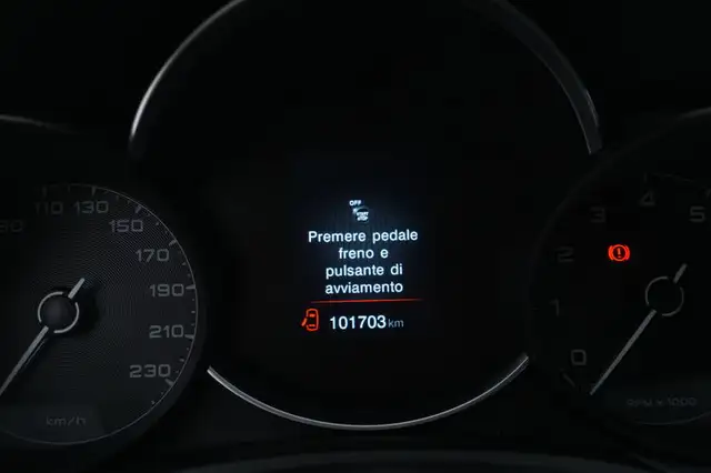 Fiat 500x view 12
