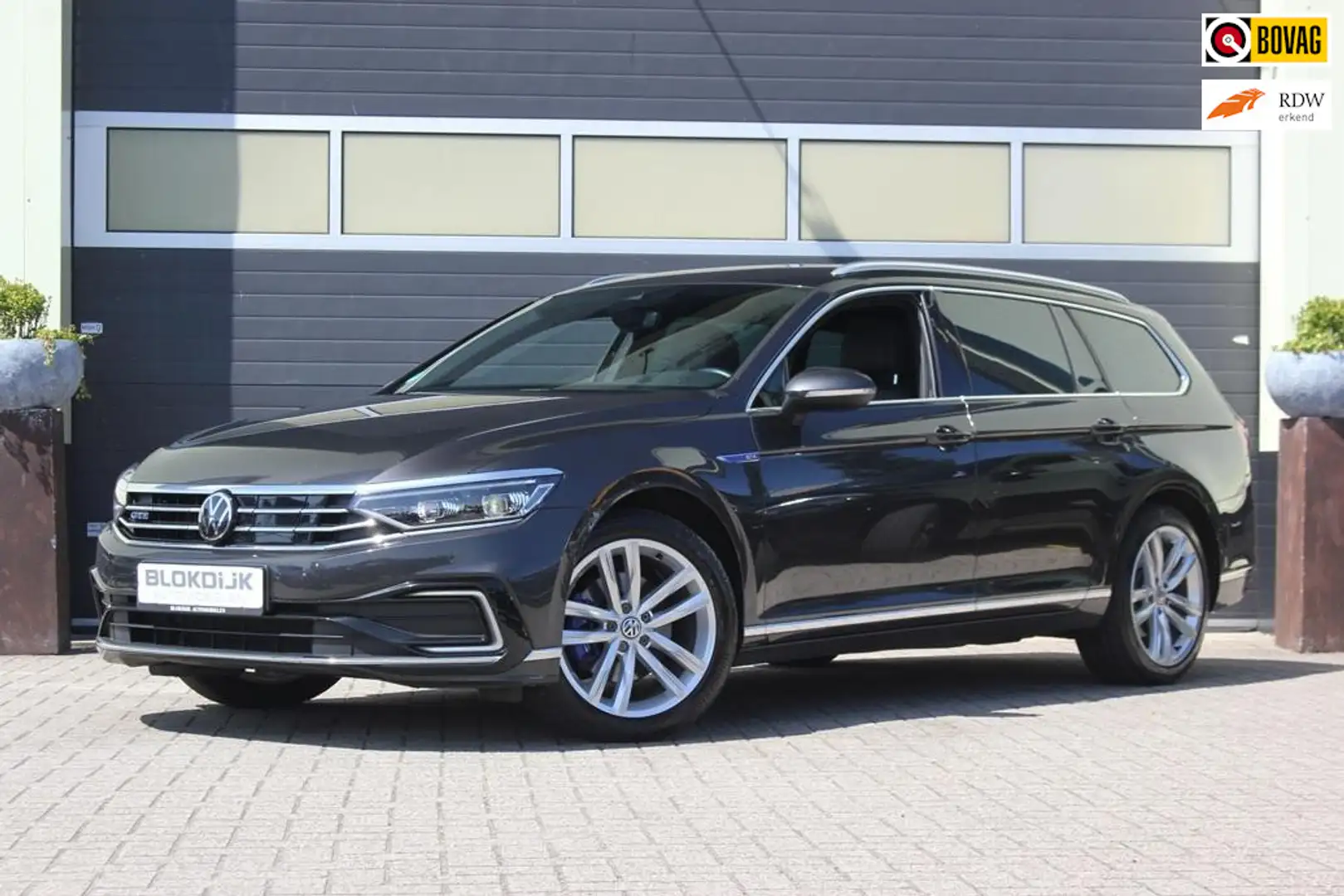 Volkswagen Passat Variant 1.4 TSI GTE Business | Trekhaak | Grijs - 1