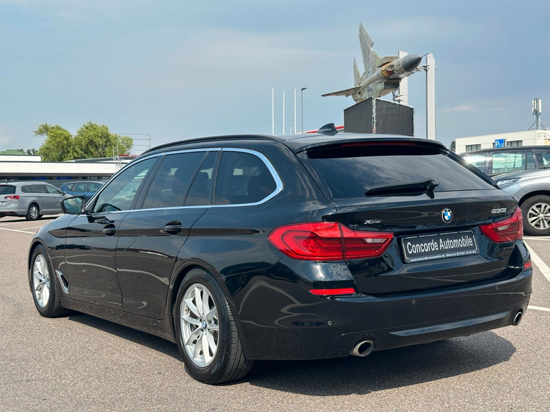 BMW 530 Tourin 530 i xDrive HED-Up Navi LED AHK SHZ PDC — photo 9