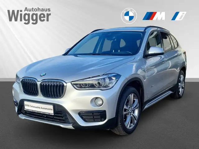 BMW X1 xDrive18d Sport Line/HUD/AHK/Navigation/LED