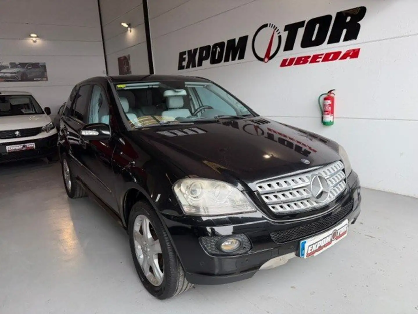Mercedes-Benz ML 320 320CDI 4M Aut. Negro - 1