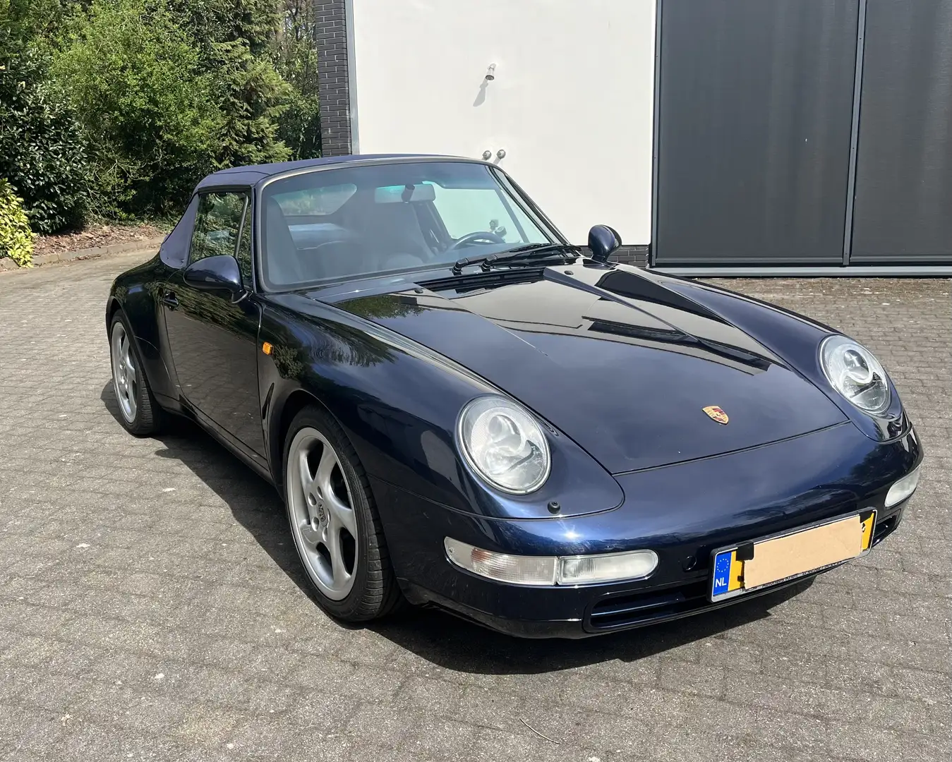 Porsche 993 911 Carrera Cabrio Blauw - 2