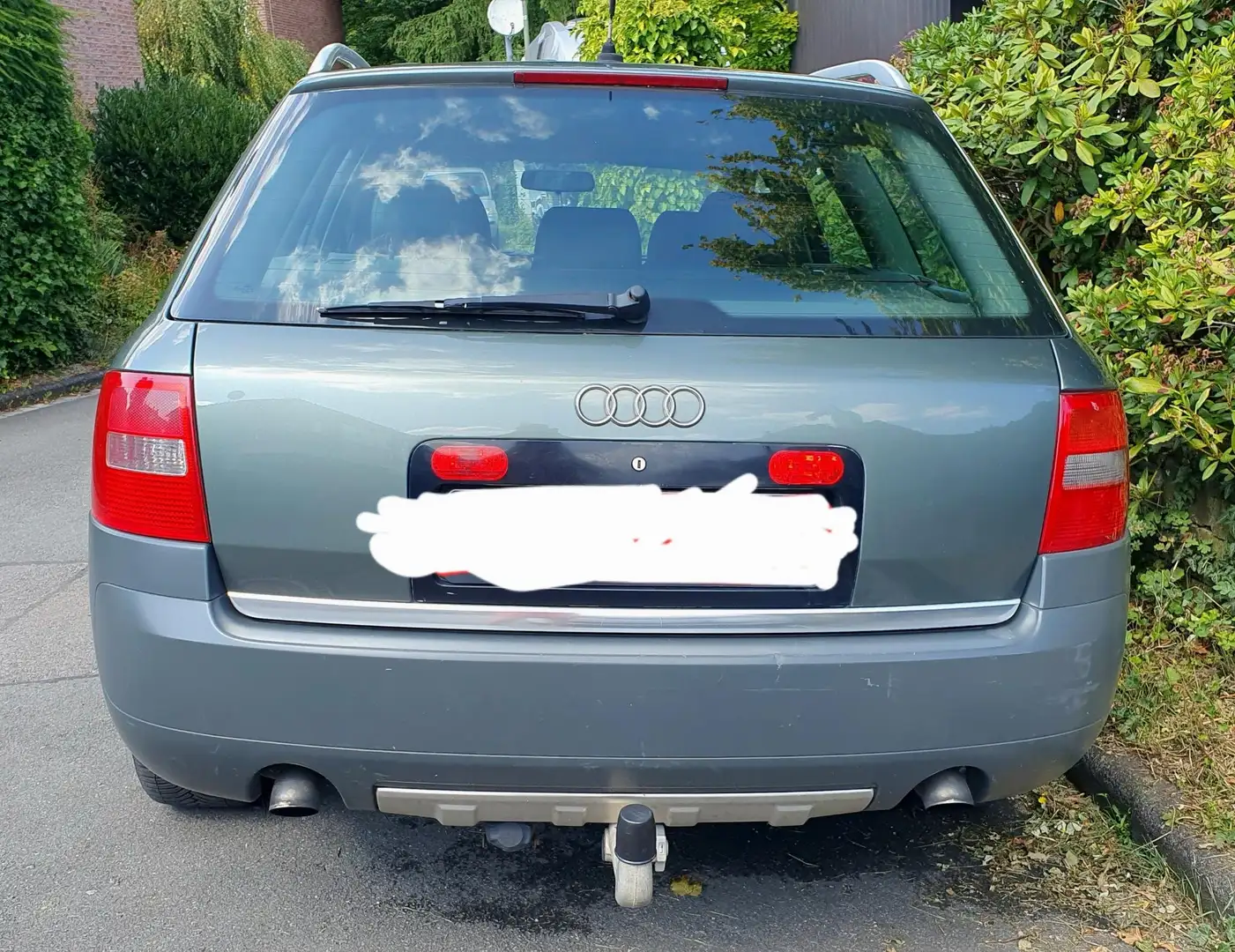 Audi A6 allroad 2,5 TDI quattro, 179PS, 6-Zyl., Tiptronic, Autom. Grün - 2