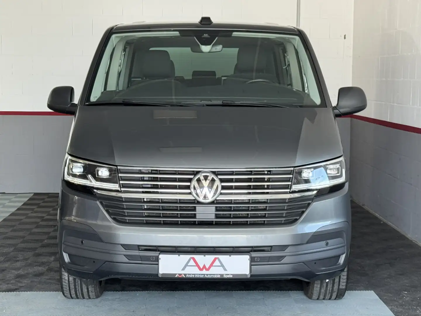 Volkswagen T6 Multivan 6.1 Comf Lang 7-Sitz LED ACC Virtual Grau - 2