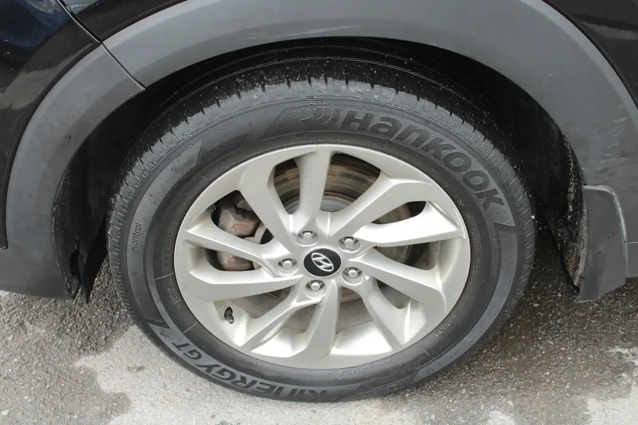 Hyundai TUCSON снимка Hyundai TUCSON