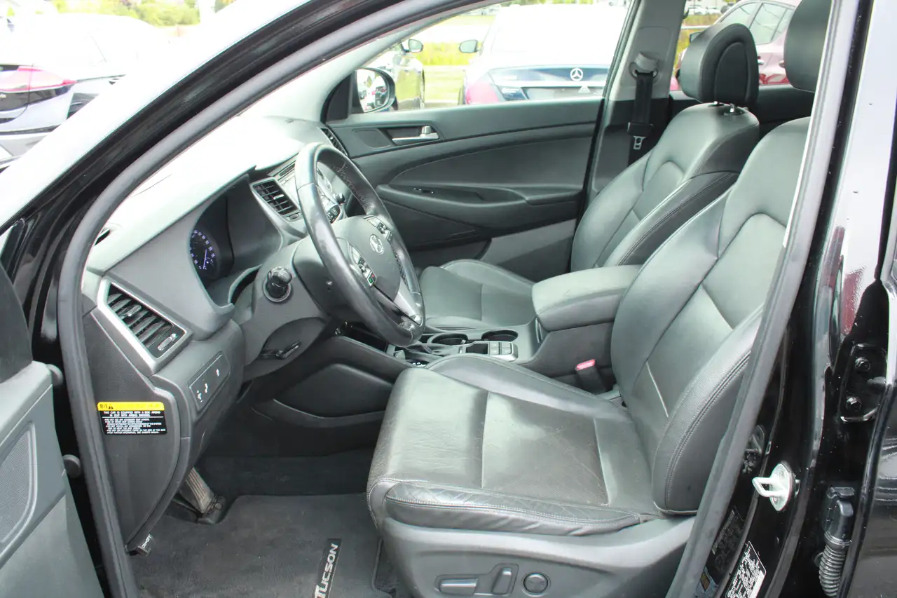 Hyundai TUCSON снимка Hyundai TUCSON