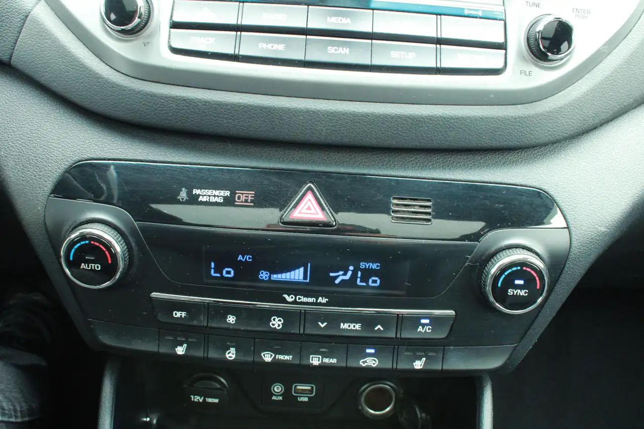 Hyundai TUCSON снимка Hyundai TUCSON