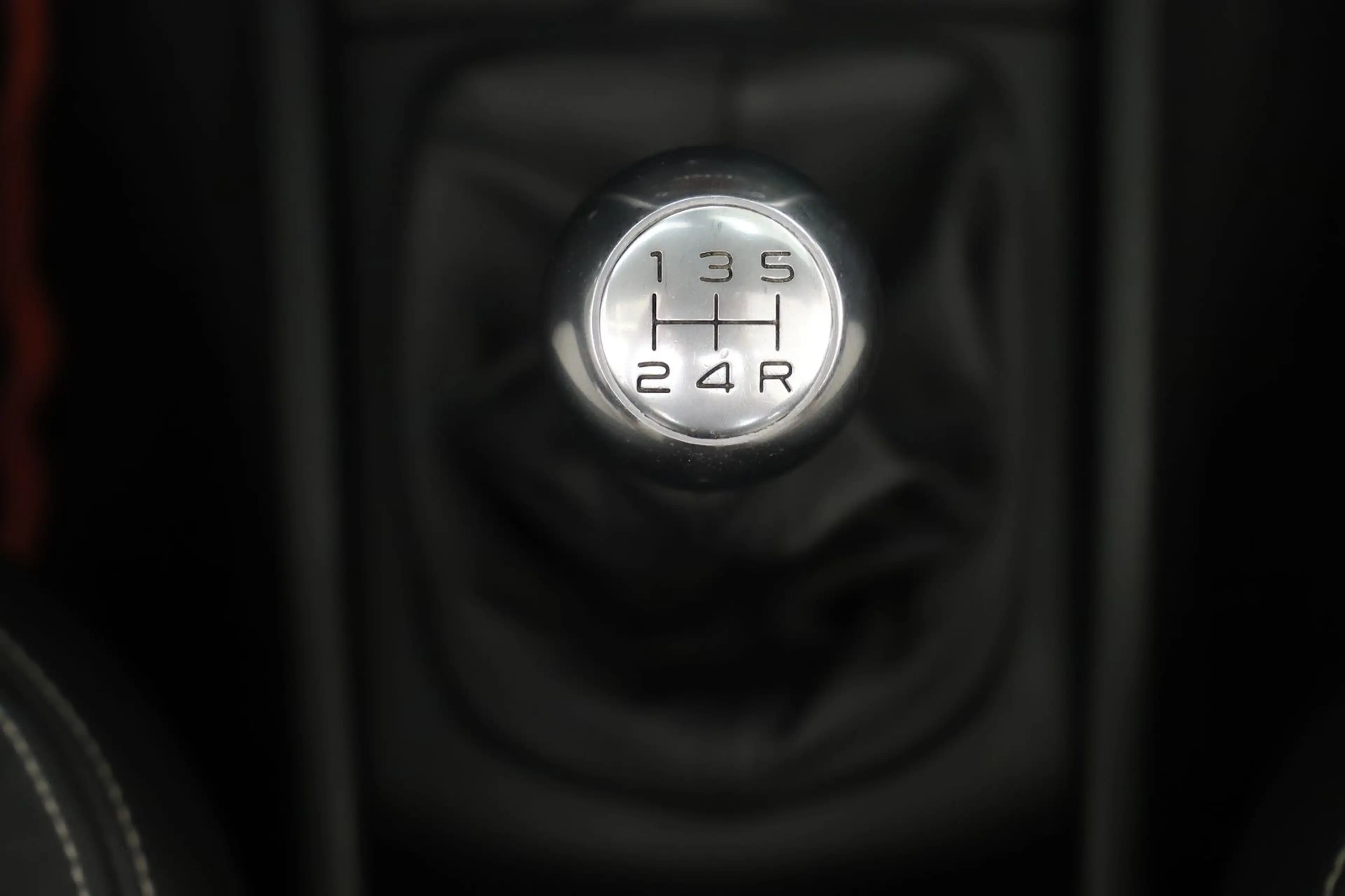 Peugeot 207 CC 1.6 120PS Roland Garros Leder PDC 1Hand — photo 30
