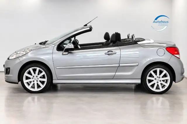 Peugeot 207 view 6