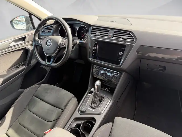 Volkswagen Tiguan view 14