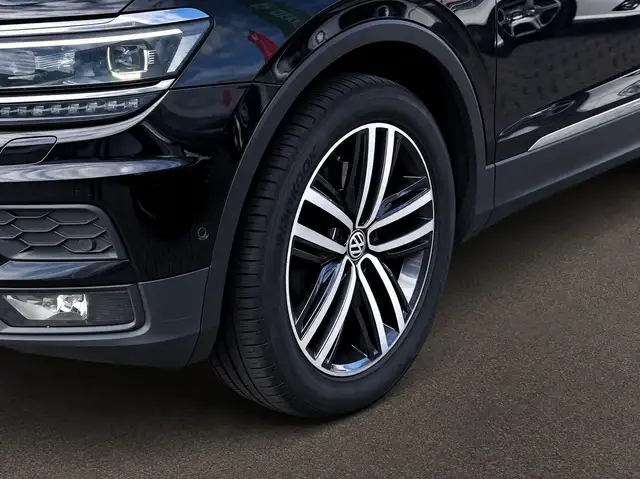 Volkswagen Tiguan view 8