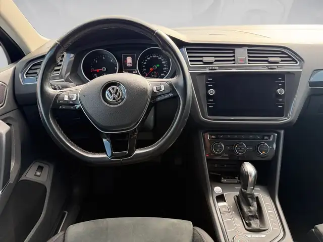 Volkswagen Tiguan view 11