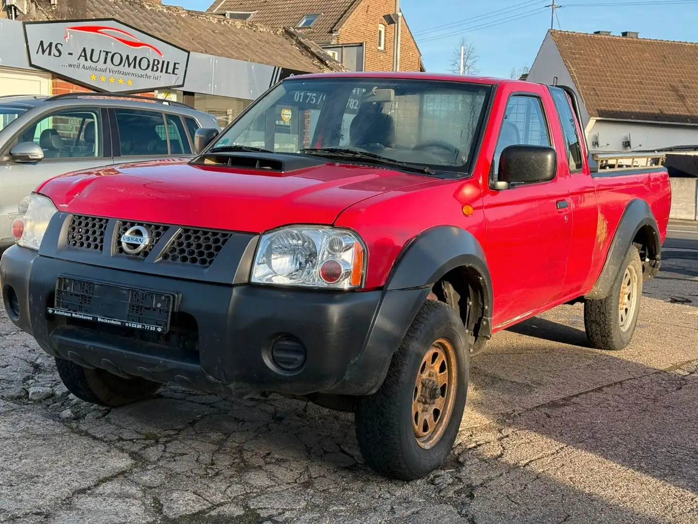 Nissan Navara NP300 Pick-up King Cab 4X4*KLIMA* Rood - 1