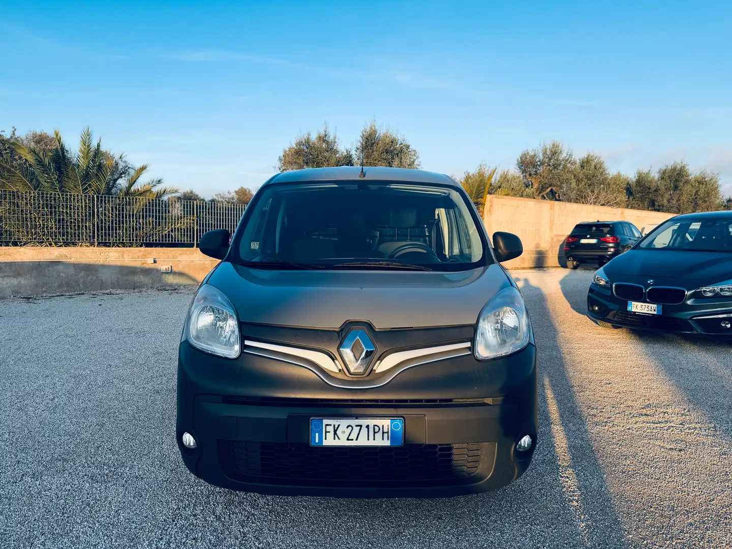Renault Kangoo 1.5 dci Grau - 2