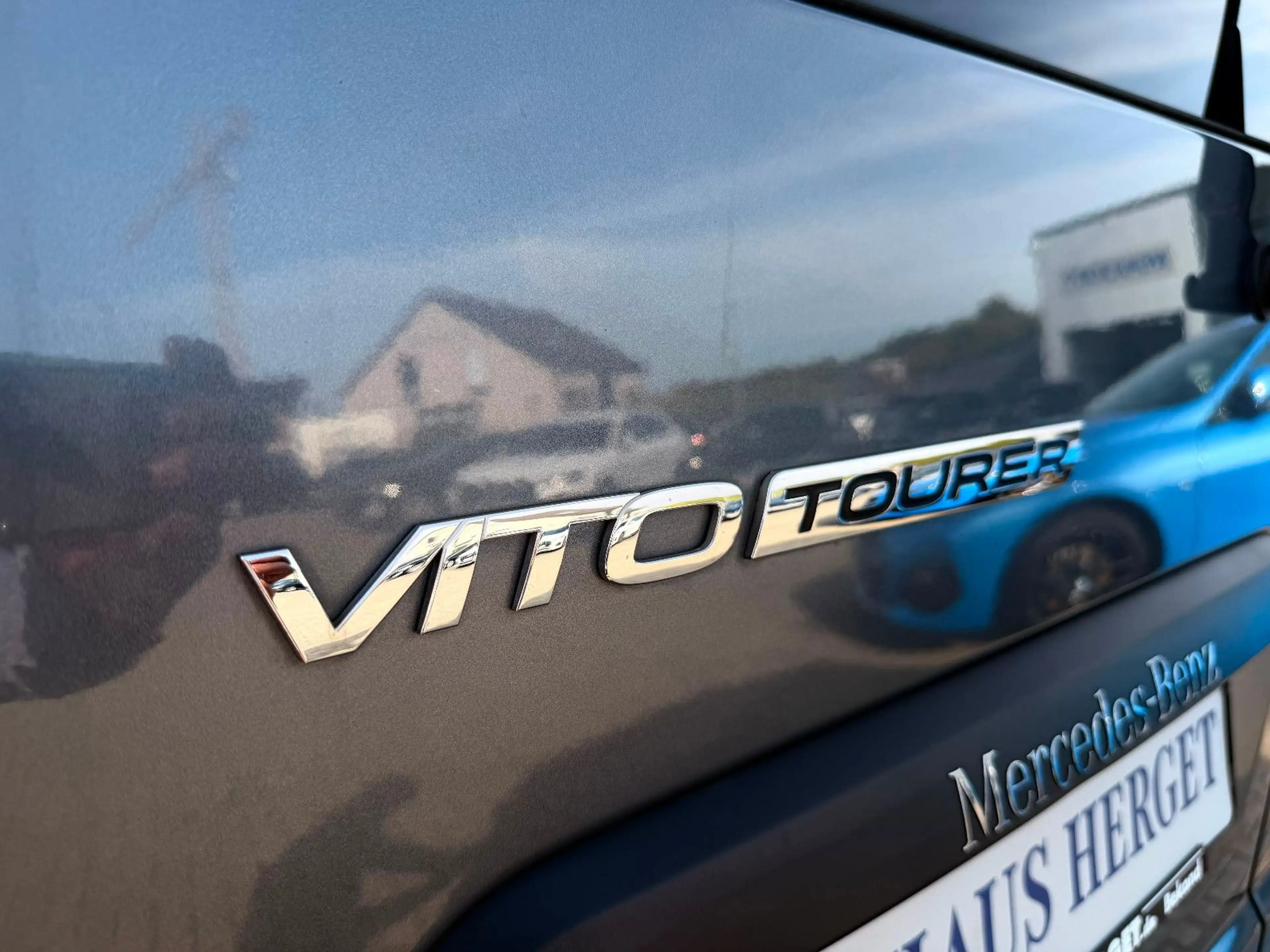 Mercedes-Benz Vito Tourer 119 CDI RWD lang 9-Sitzer Top Ausst — photo 9