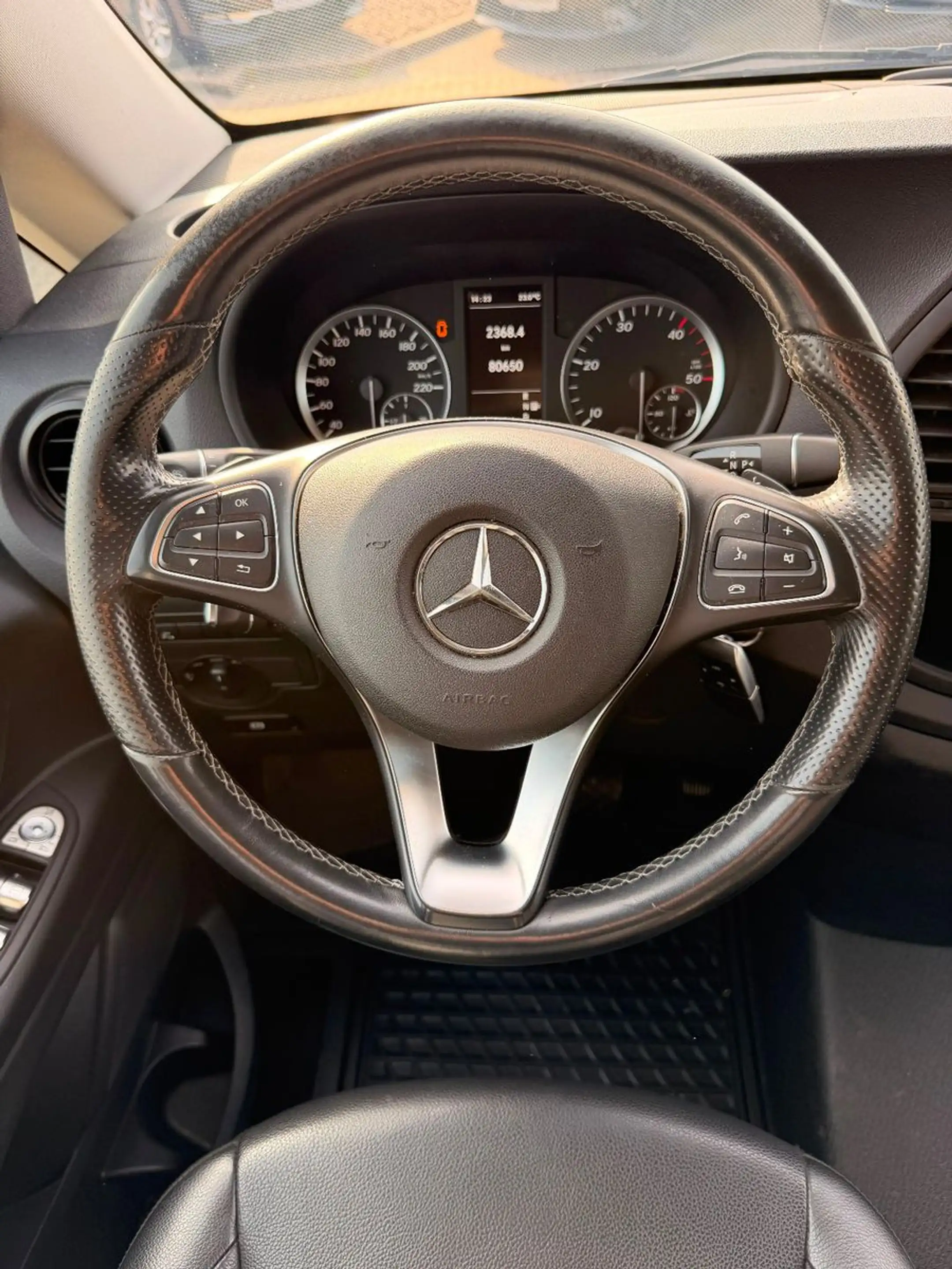 Mercedes-Benz Vito Tourer 119 CDI RWD lang 9-Sitzer Top Ausst — photo 15