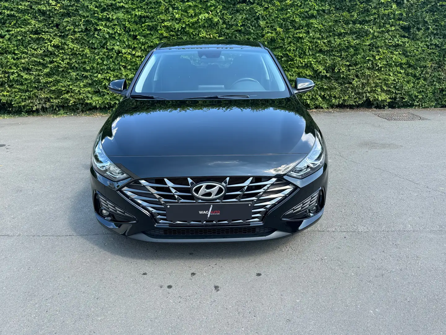 Hyundai i30 i30 1.0 T-GDi  DCT / CARPLAY / Černá - 2