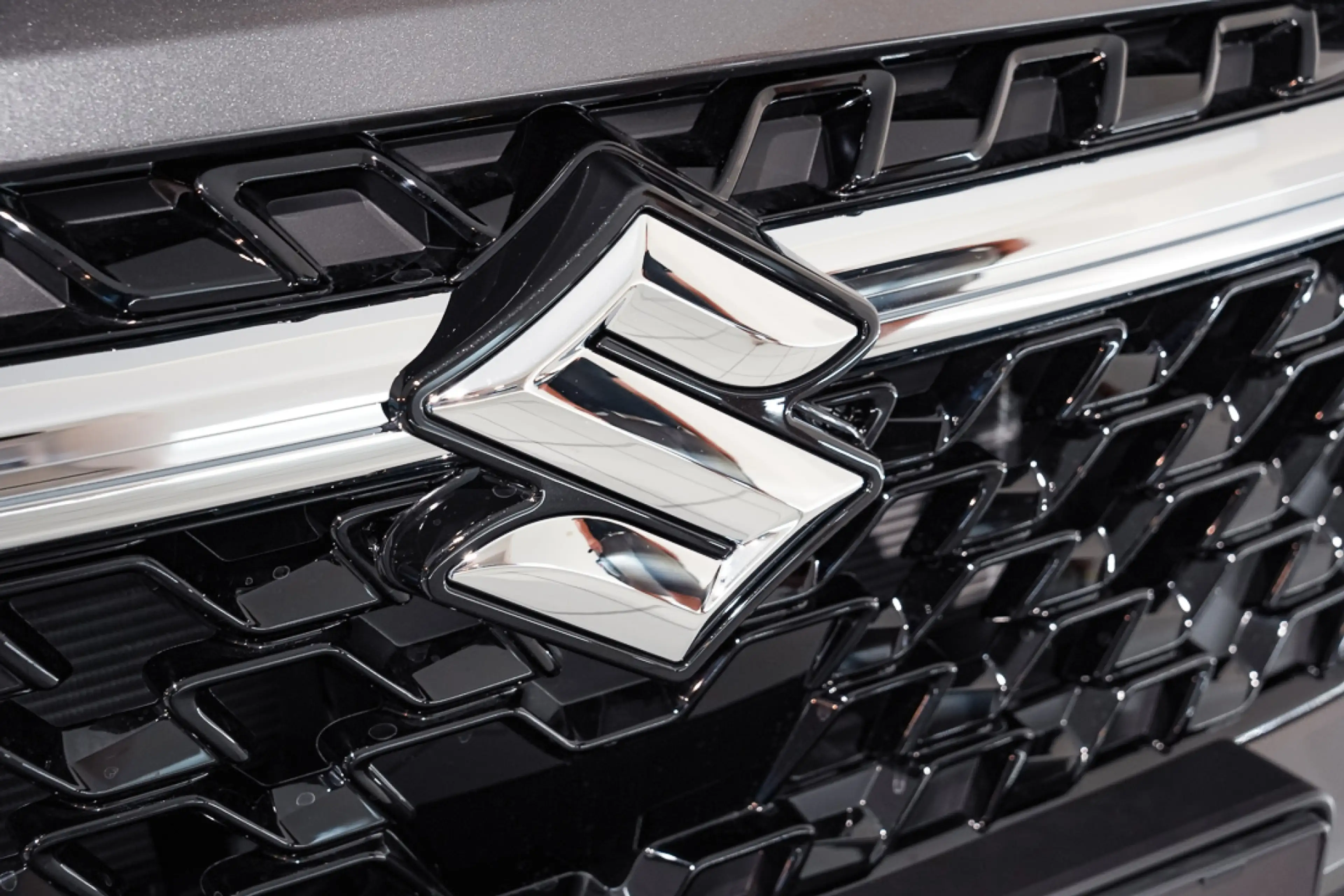 Suzuki S-Cross ALLGRIP shine — photo 12