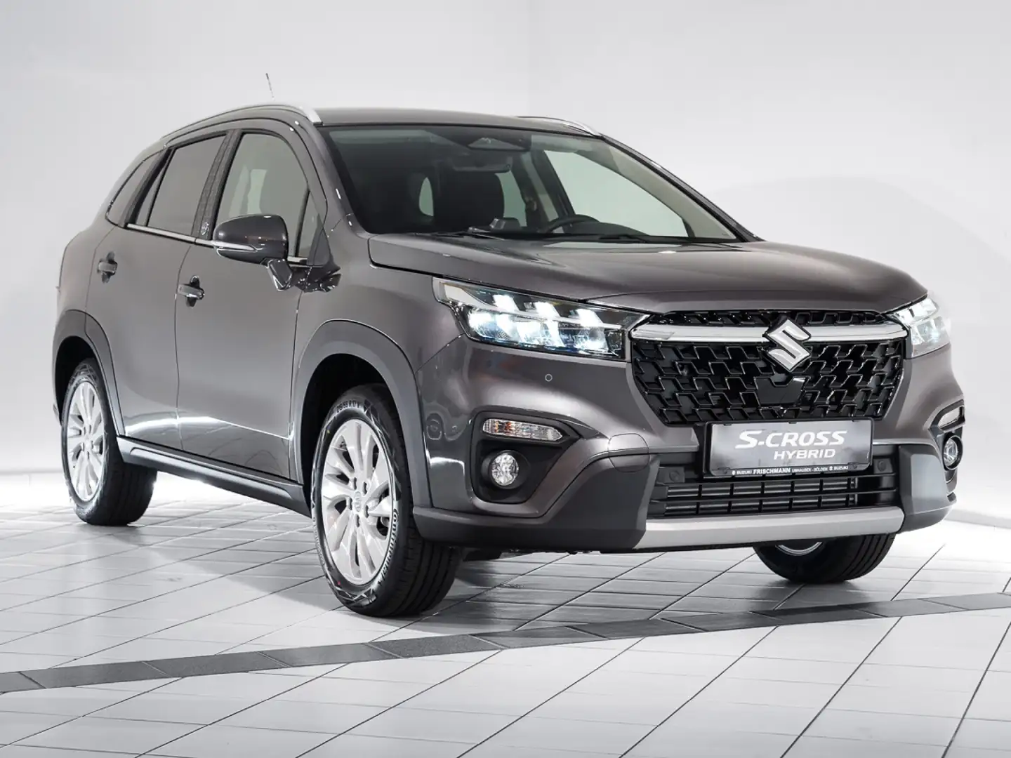 Suzuki S-Cross ALLGRIP shine Grau - 2