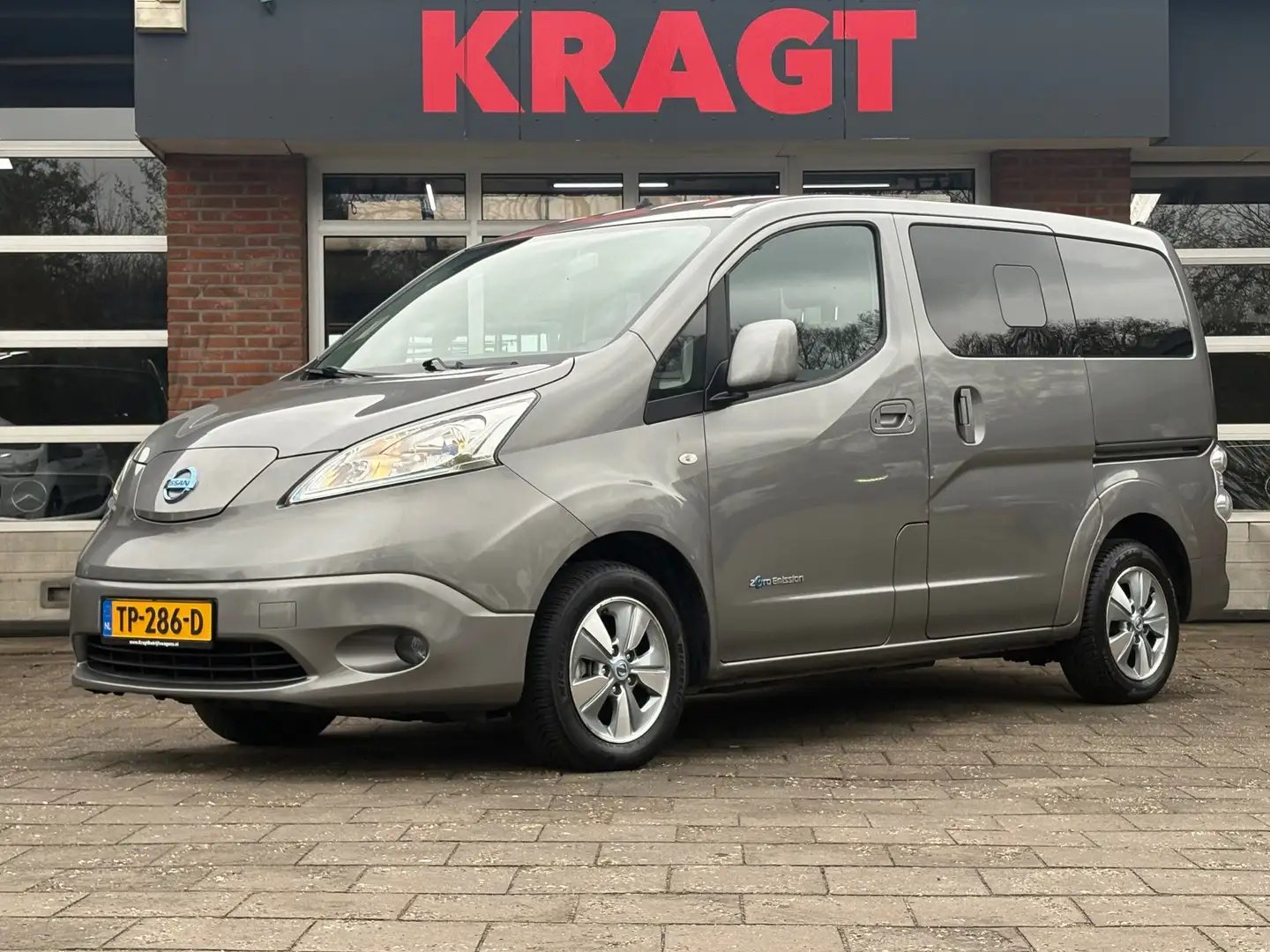 Nissan E-NV200 Evalia 40 kWh 2.Zero Edition *7 PERSOONS* 200 KM a Grau - 1