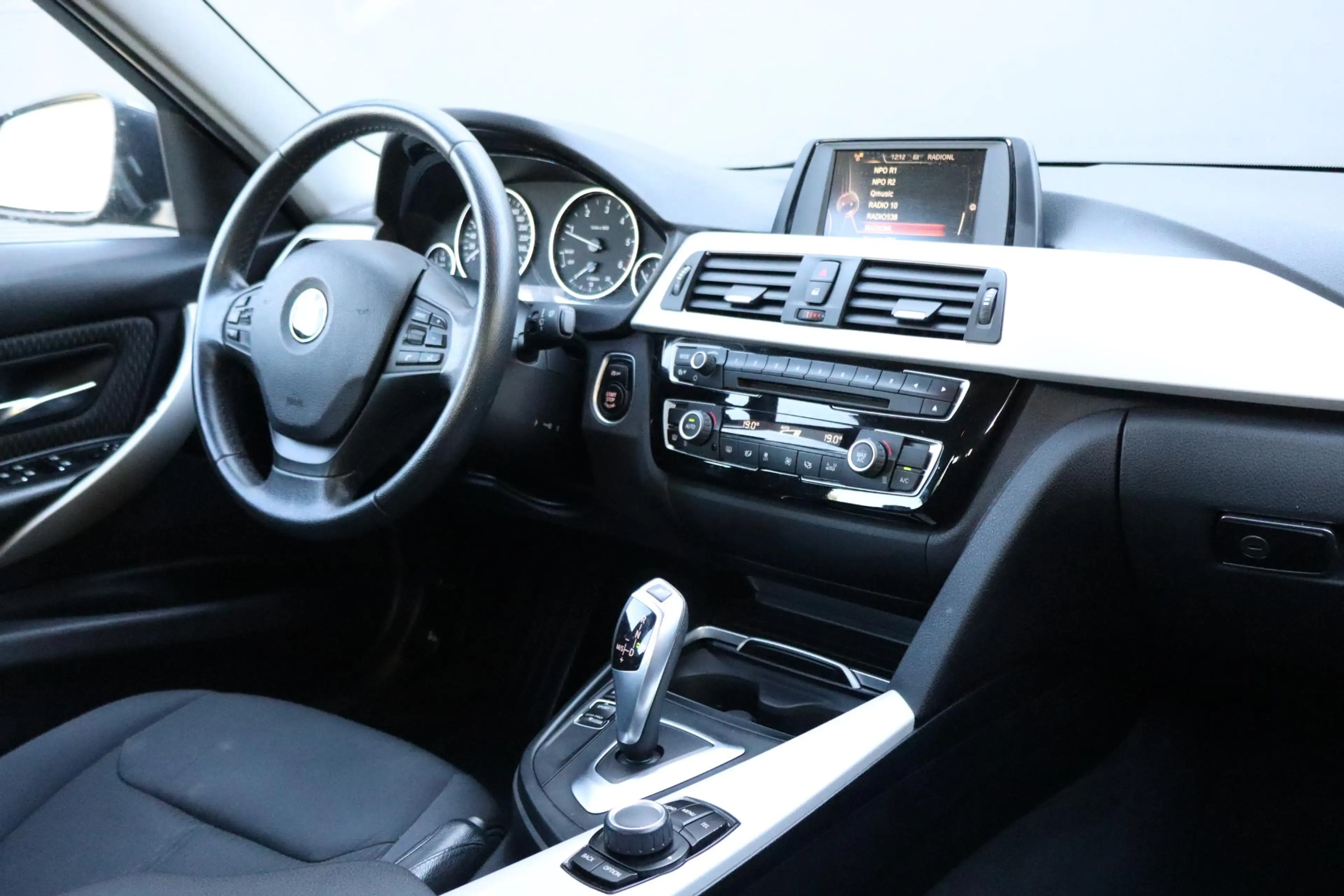 BMW 316 3-serie 316d Corporate Lease Essential | Automaat — photo 3