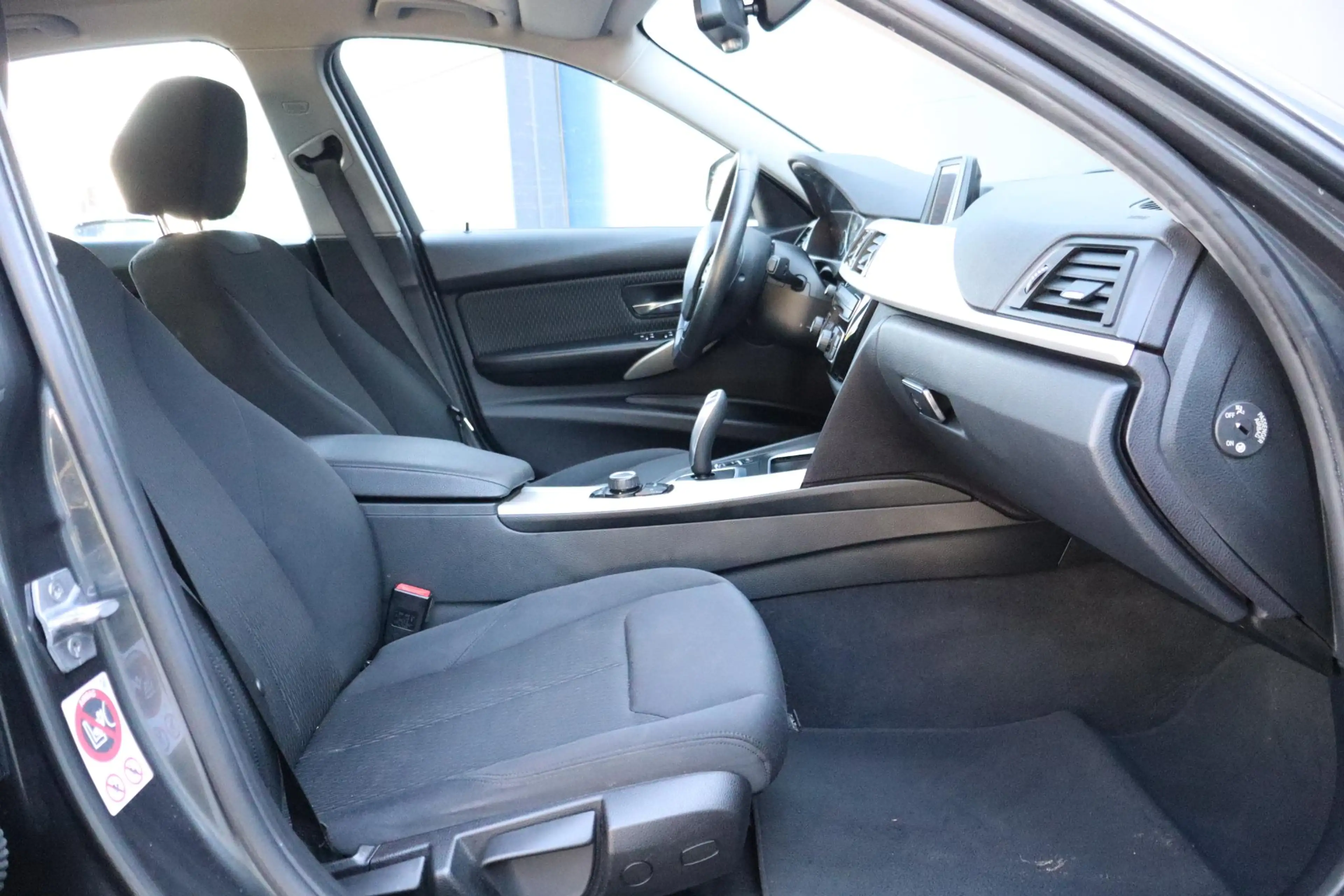 BMW 316 3-serie 316d Corporate Lease Essential | Automaat — photo 13