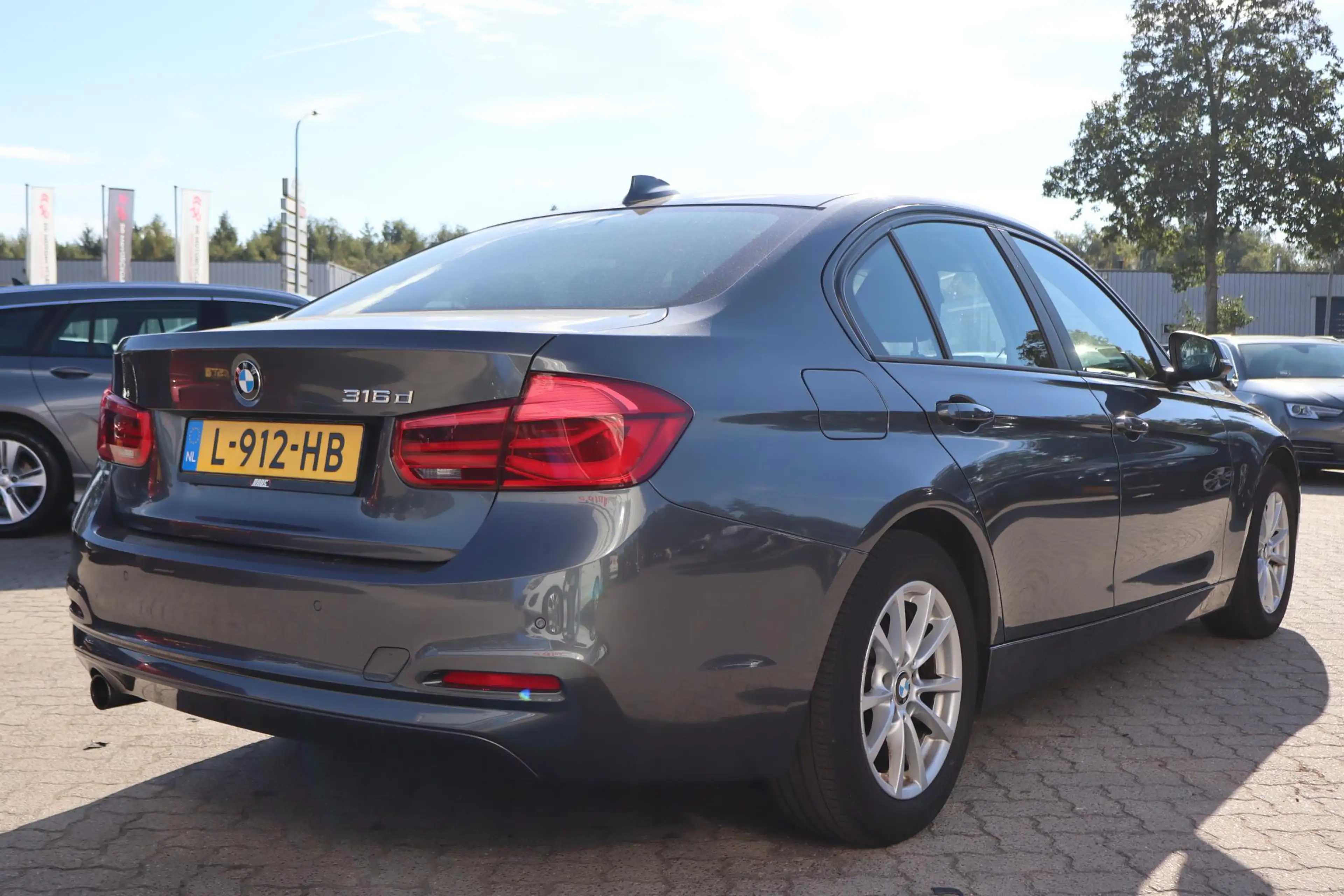 BMW 316 3-serie 316d Corporate Lease Essential | Automaat — photo 2