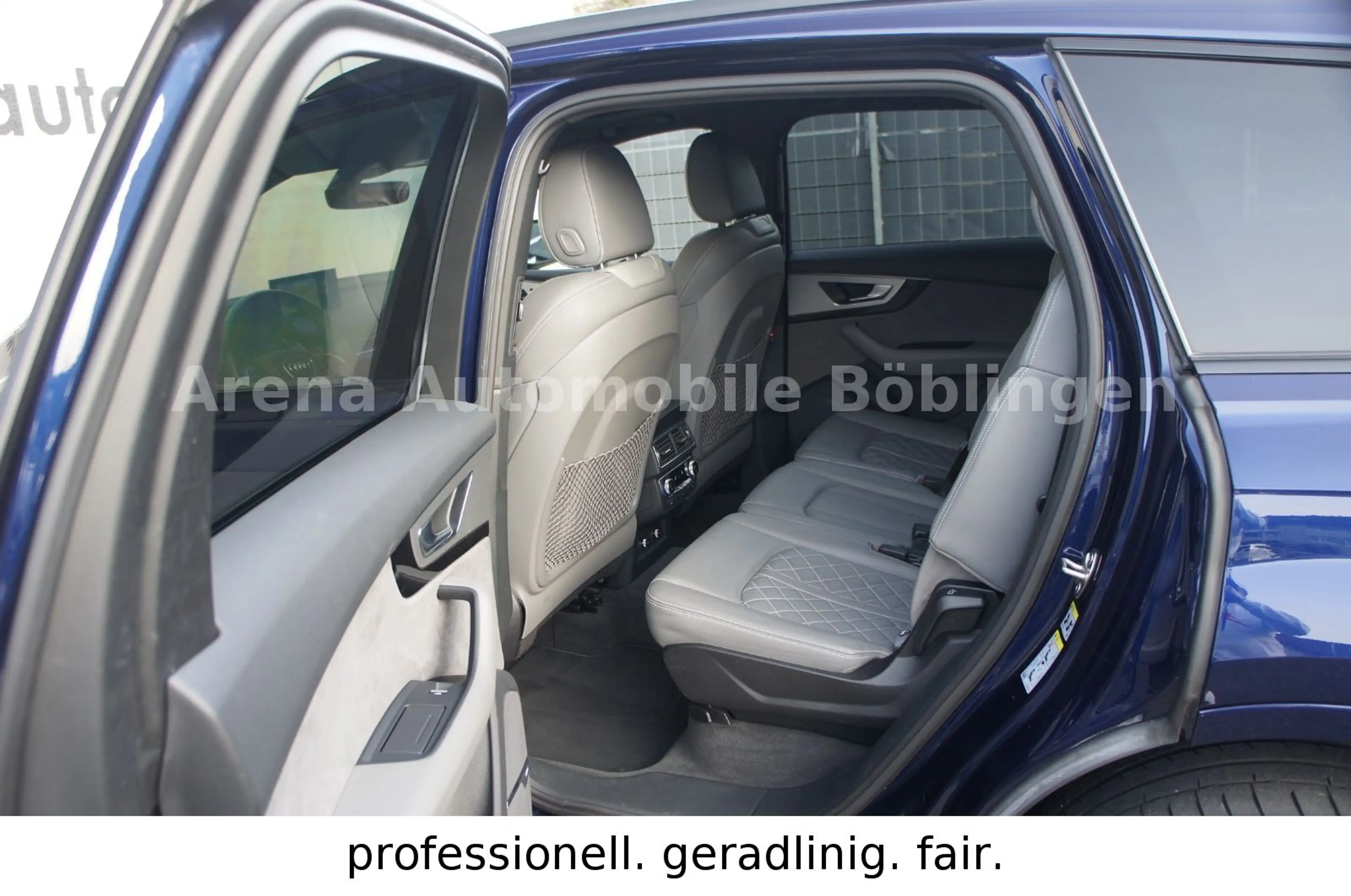 Audi SQ7 4.0 TDI quattro*STHZG*PANO*MATRIX*7-SITZ*VOL — photo 12