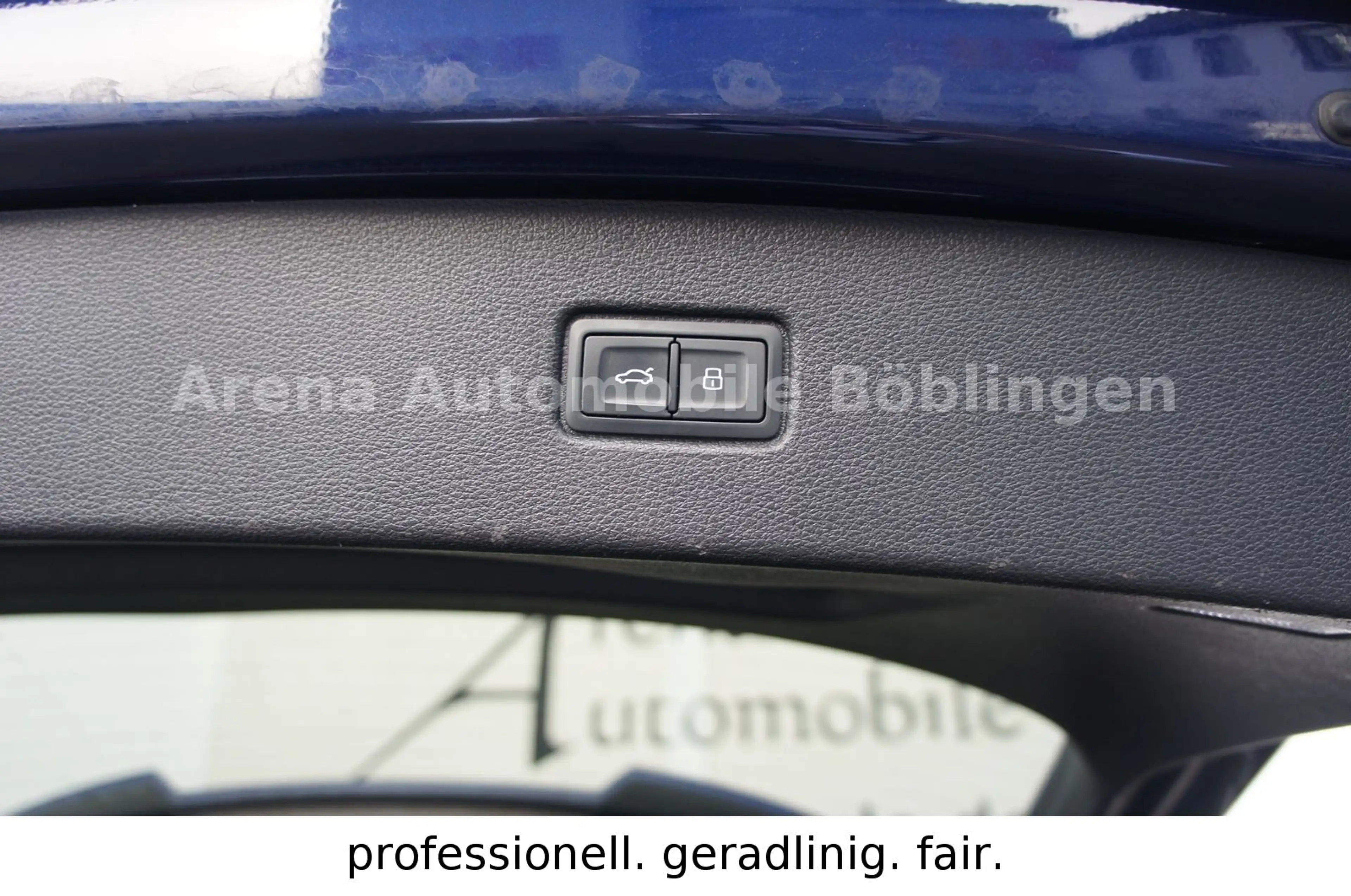 Audi SQ7 4.0 TDI quattro*STHZG*PANO*MATRIX*7-SITZ*VOL — photo 17