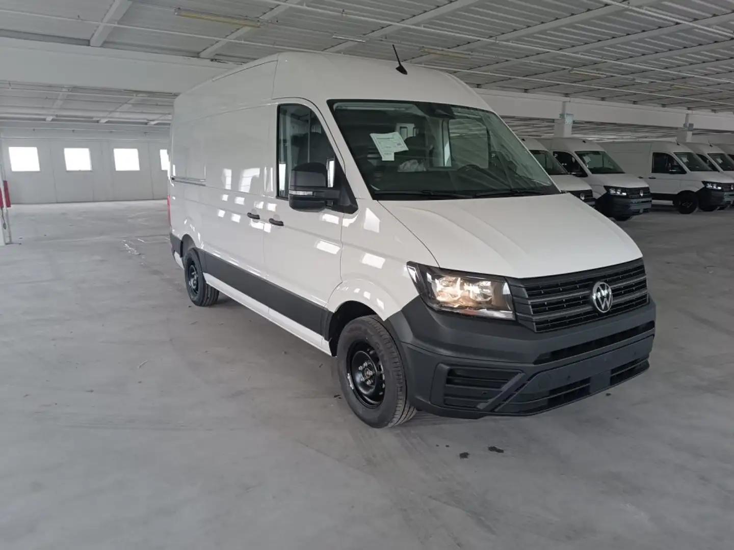 Volkswagen Crafter BUSINESS 30Q 2.0 TDI 140 CV CAMBIO MANUALE Bianco - 2