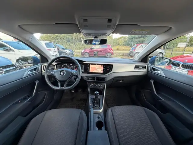 Volkswagen Polo view 7