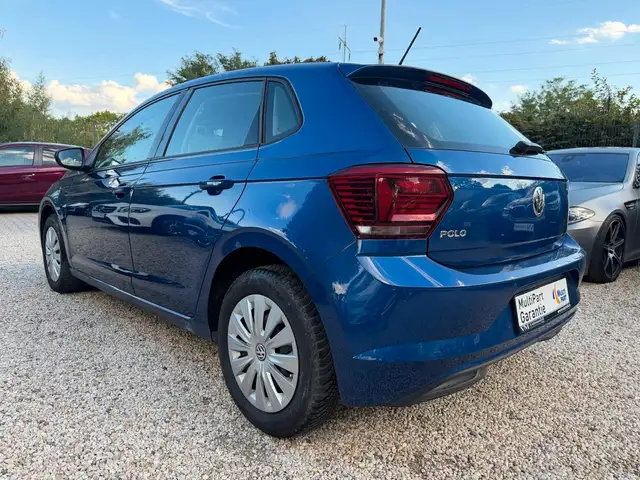 Volkswagen Polo view 6