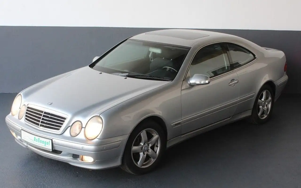 Mercedes-Benz CLK 230