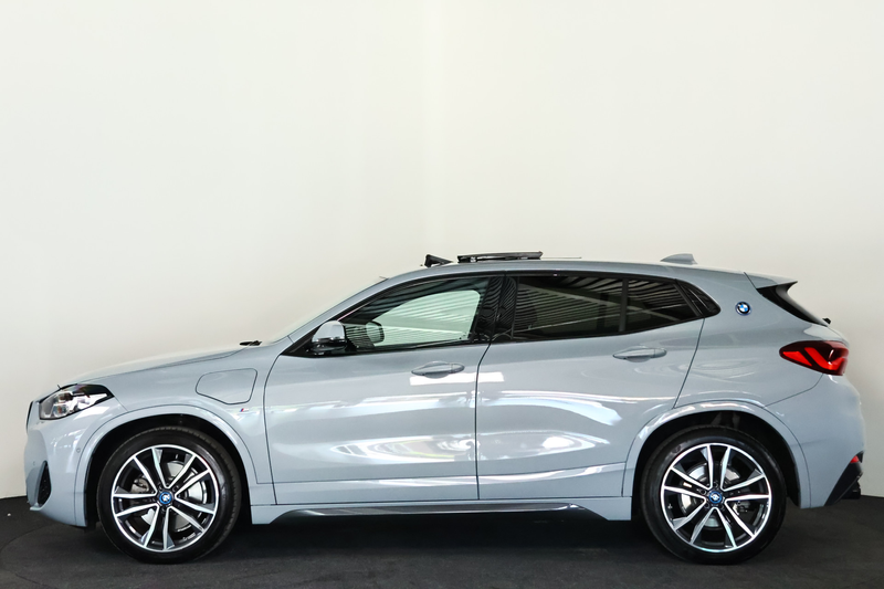 BMW X2 xDrive25e M-Sport / Opendak / Pilot assist / Memor — photo 33