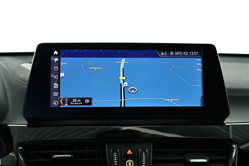 BMW X2 xDrive25e M-Sport / Opendak / Pilot assist / Memor — photo 16