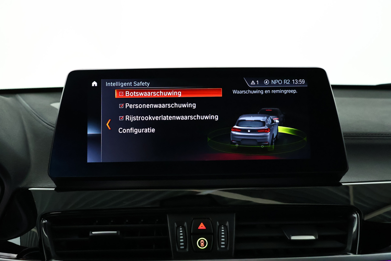 BMW X2 xDrive25e M-Sport / Opendak / Pilot assist / Memor — photo 28