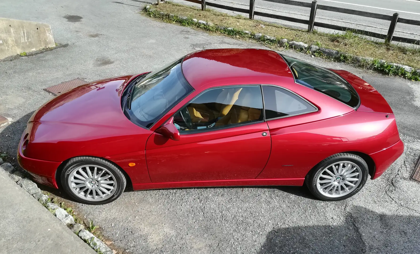 Alfa Romeo GTV GTV 2.0 V6 tb c/pelle Momo Czerwony - 1