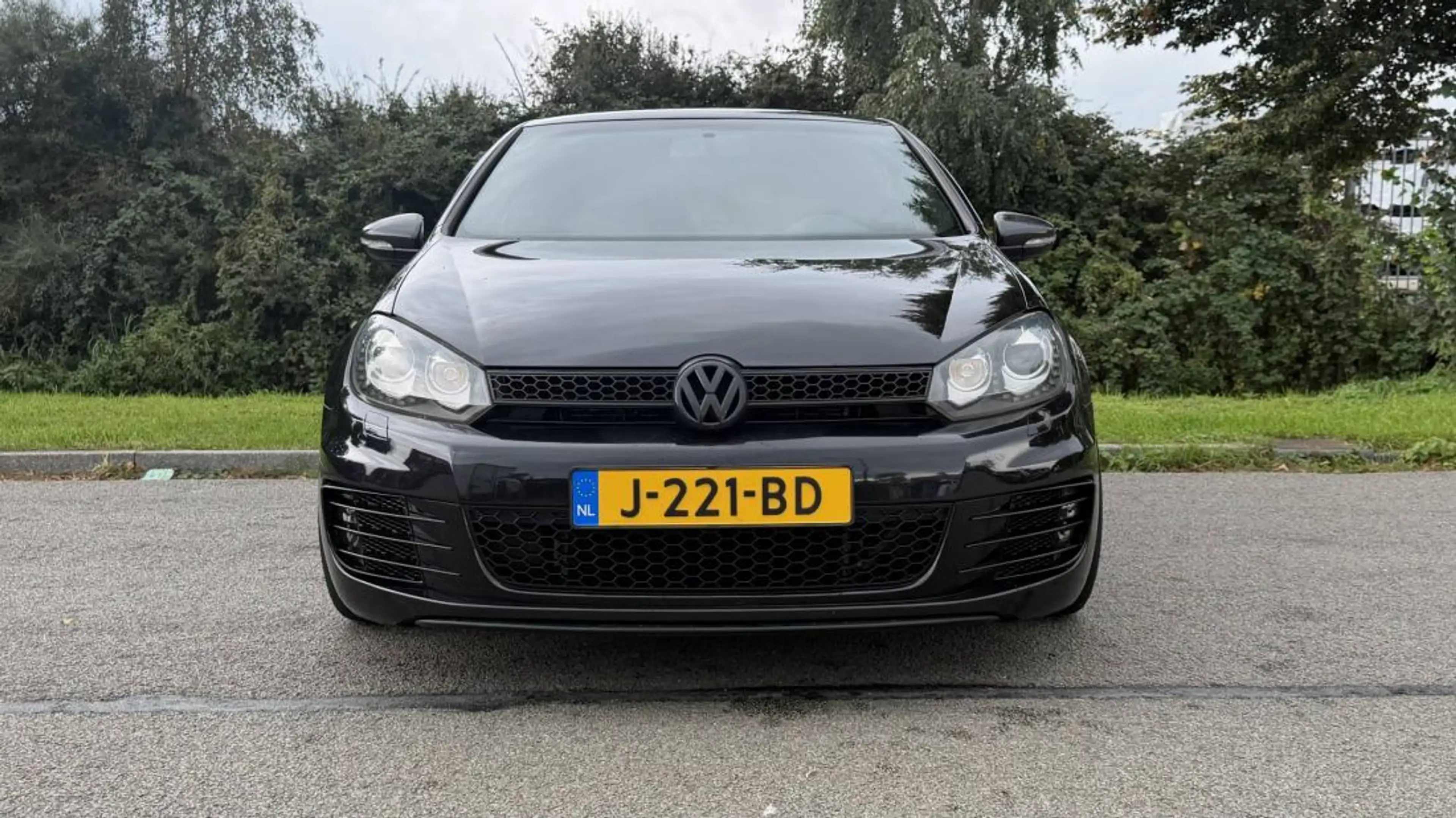Volkswagen Golf GTI 2.0 — photo 4