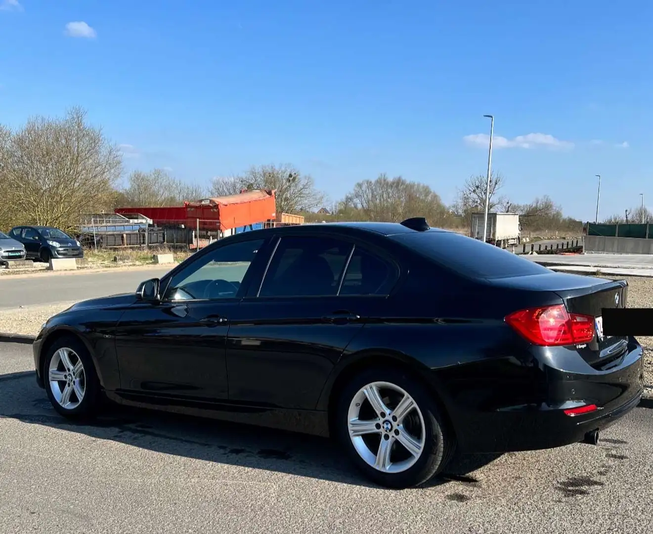 BMW 318 Gran Turismo 318d 143 ch Luxury A - 2