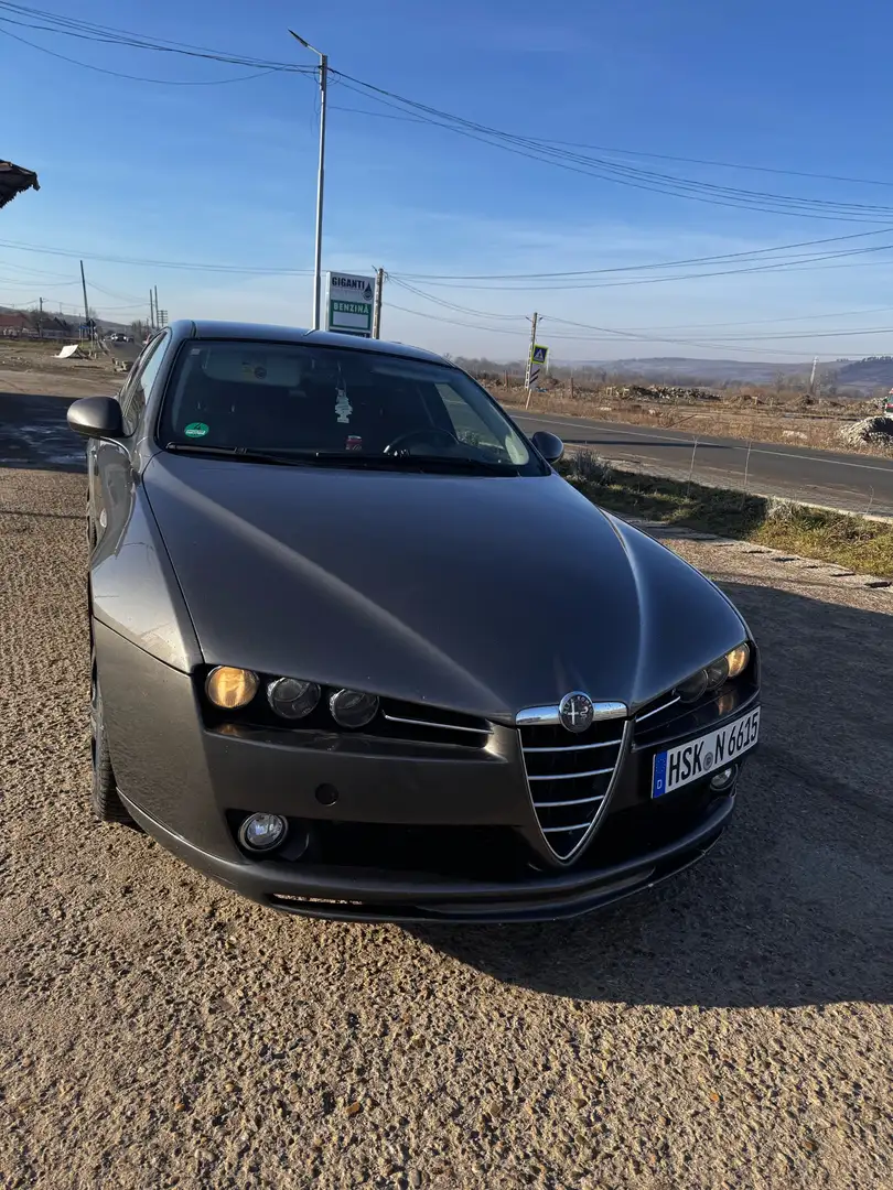 Alfa Romeo 159 1.9 JTDM 16V DPF Distinctive - 1