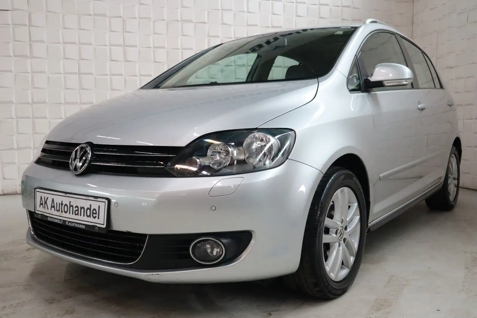 Volkswagen Golf Plus VI Highline,DSG,Klima,SHZ Silber - 1