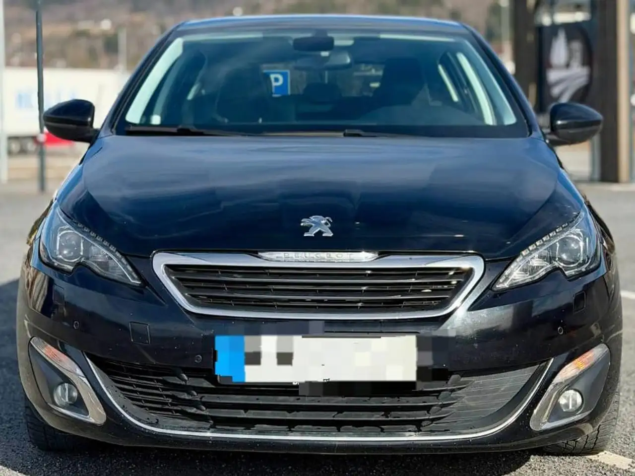 Peugeot 308 1.2 e-THP 130 ch BVM6 FÃ©line